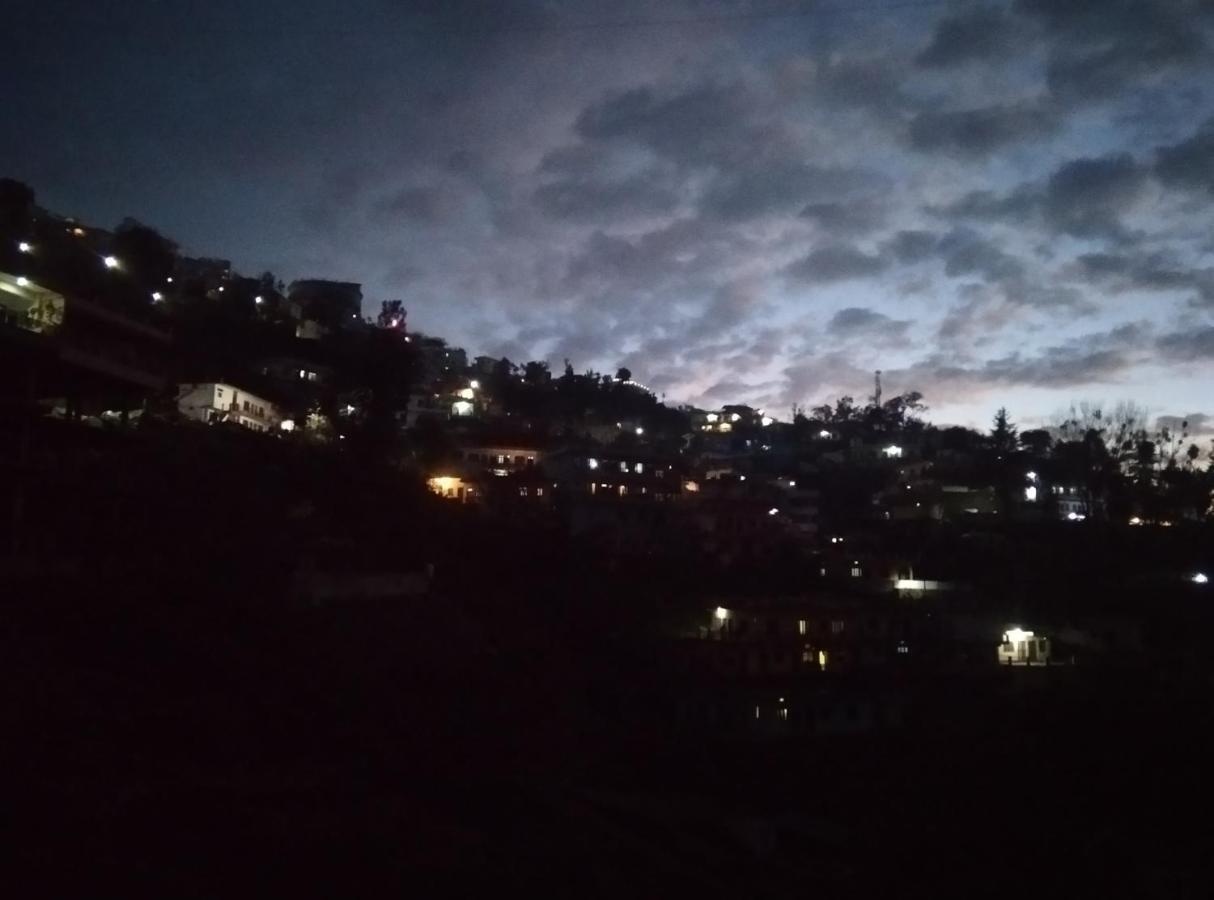 Goodwill Home Stay Almora Extérieur photo